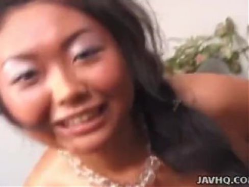 Japanese amateur teens fucked during holidays
