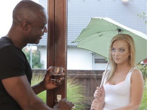 BLACK4K. Black guy apologizes by satisfying blond GF with his weenie