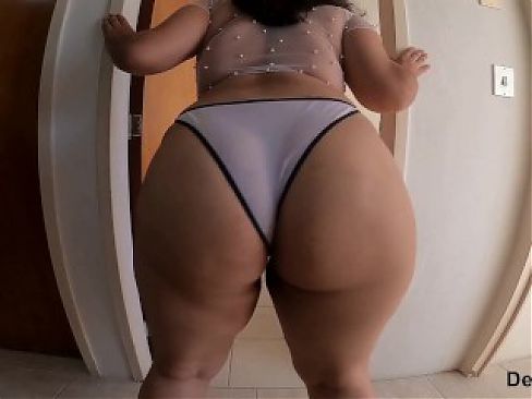 My Thick Ass VENEZUELAN Neighbor Is Alone And She Invites Me For FUCKING